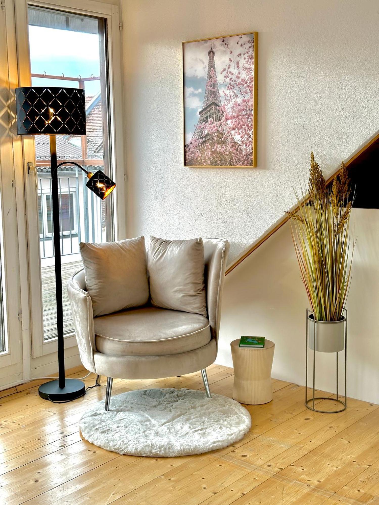 Zentrale Wohnung Mit Dachterasse ブレゲンツ エクステリア 写真